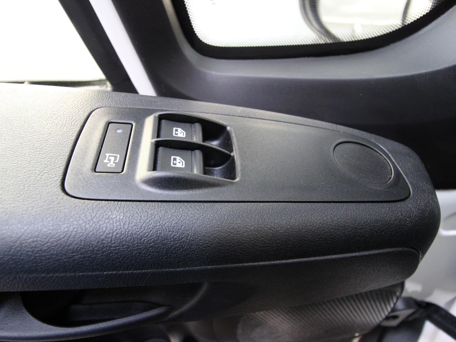 Ram ProMaster 1500 2025 - Image 10