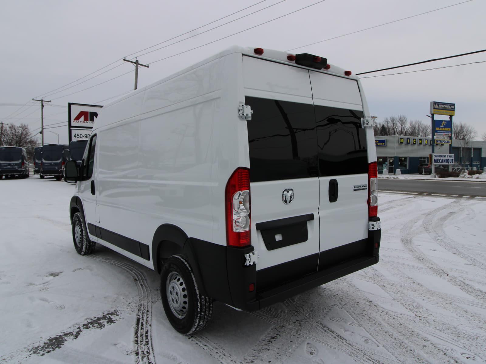 Ram ProMaster 1500 2025 - Image 11