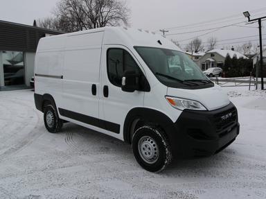 Ram ProMaster 1500 2025 - Thumbnail 3