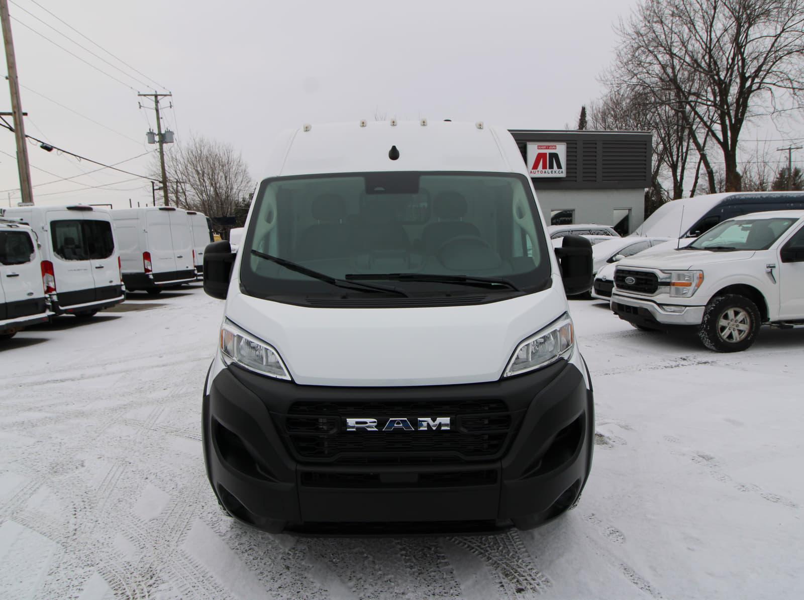 Ram ProMaster 1500 2025 - Image 15