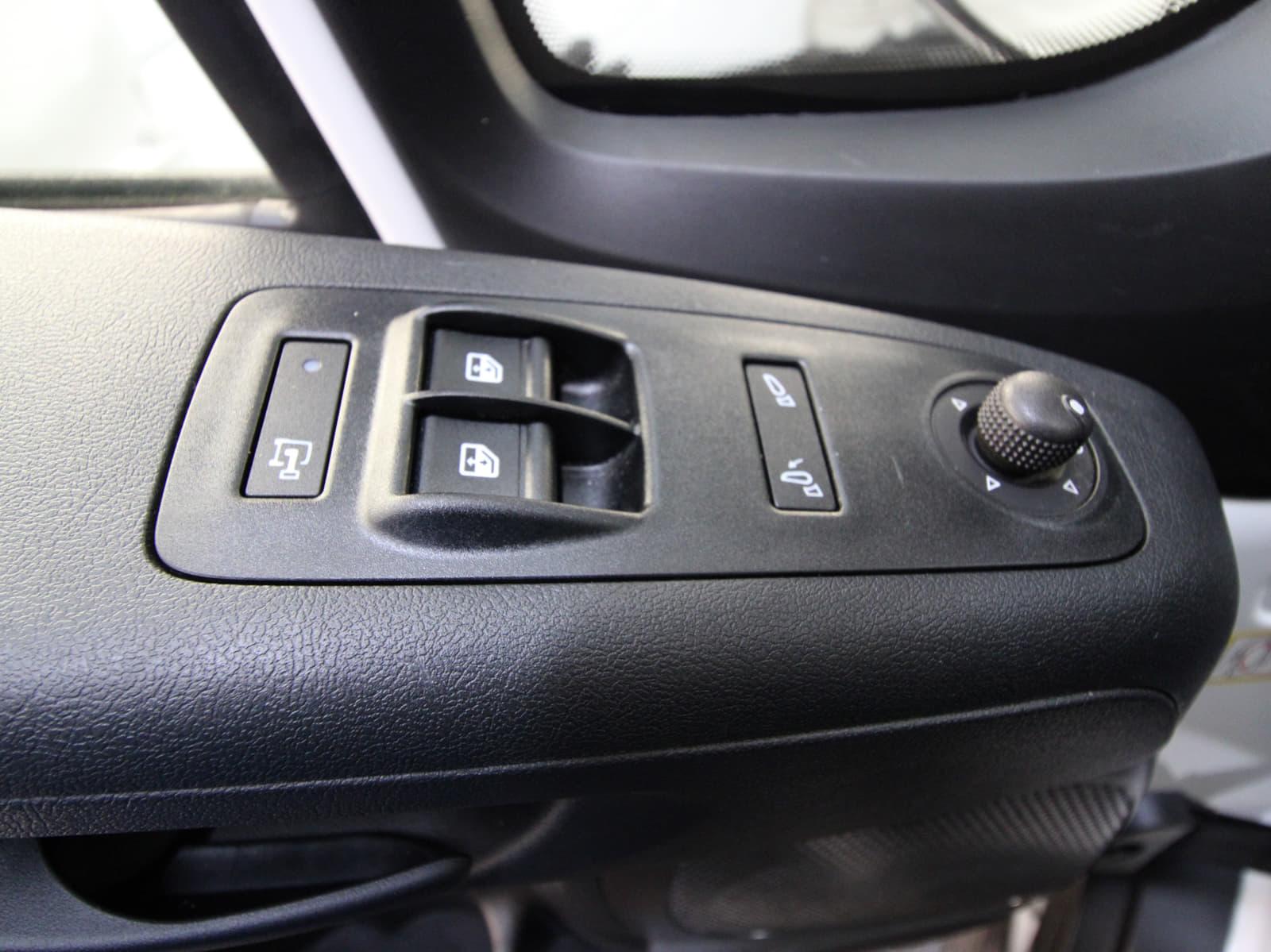 Ram ProMaster 1500 2025 - Image 11