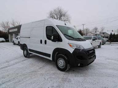 Ram ProMaster 1500 2025 - Thumbnail 4