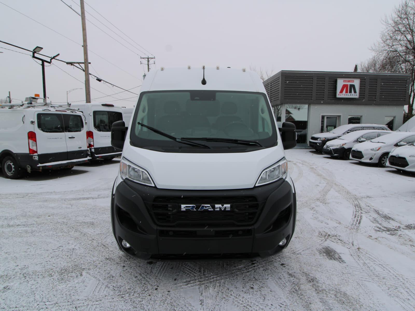 Ram ProMaster 1500 2025 - Image 16