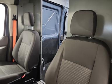 Ford Transit-250 Cargo Van 2020 - Thumbnail 5