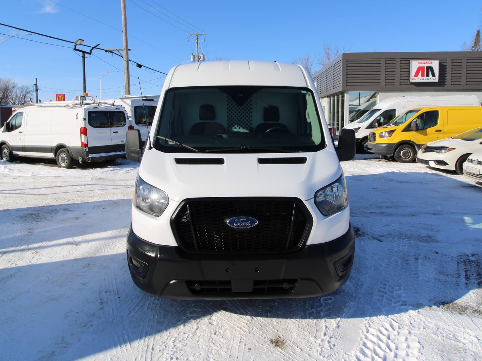 Ford Transit-250 Cargo Van 2021 - Image 13