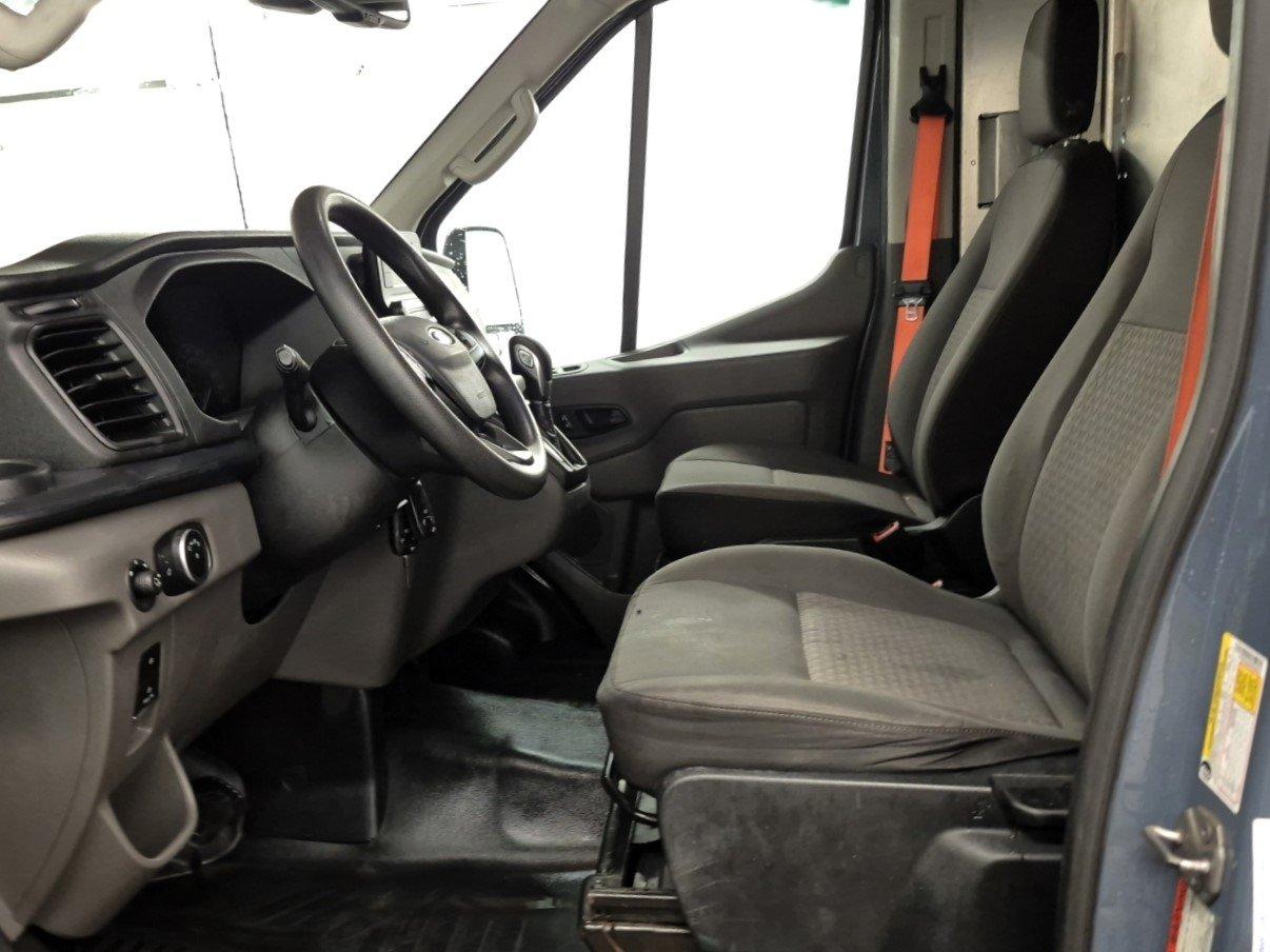 Ford Transit-250 Cargo Van 2021 - Image 5