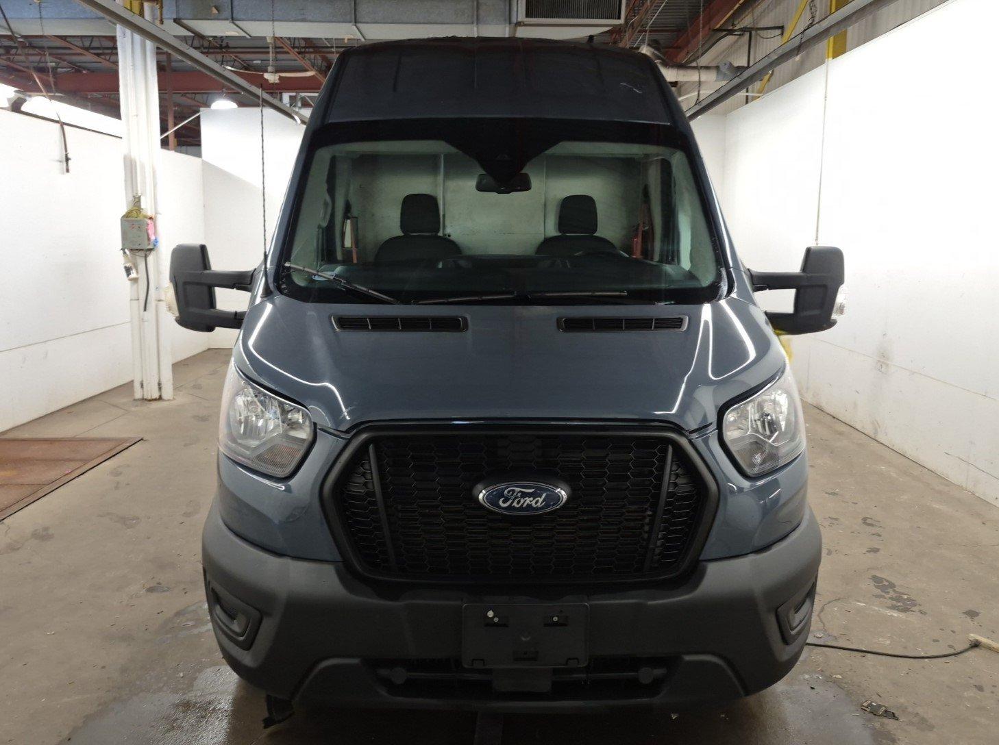Ford Transit-250 Cargo Van 2021 - Image 7