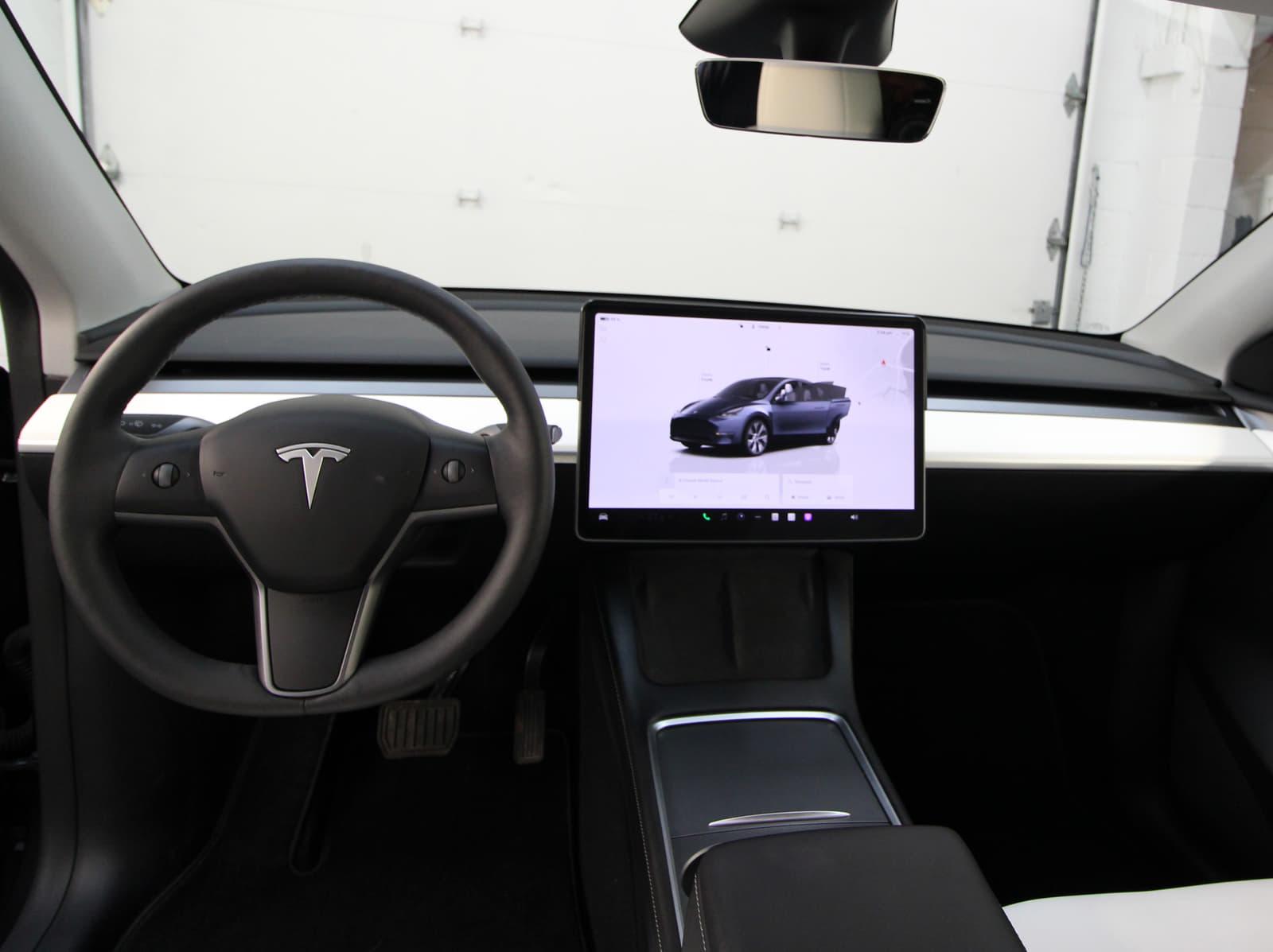 Tesla Model Y 2024 - Image 14