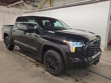 Toyota Tundra Hybrid 2025 - Thumbnail 1