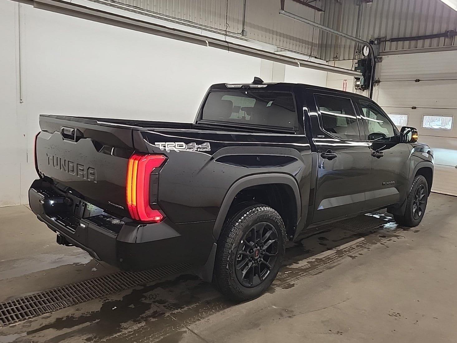 Toyota Tundra Hybrid 2025 - Image 3