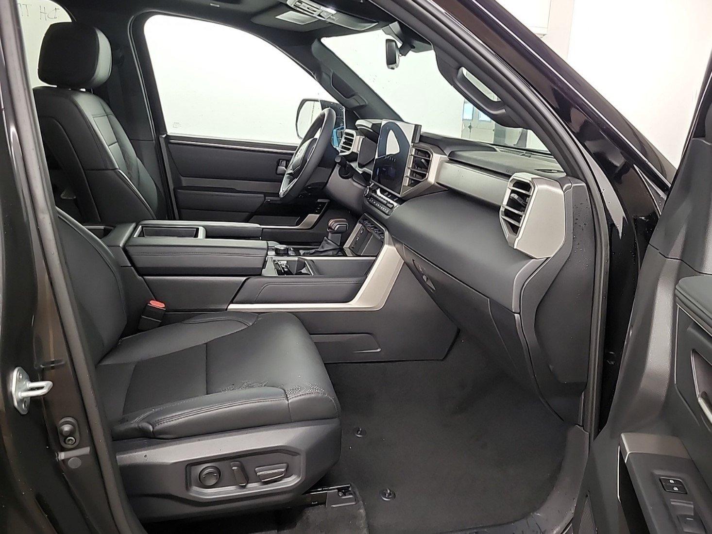 Toyota Tundra Hybrid 2025 - Image 8