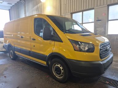 Ford Transit-150 2017 - Thumbnail 3