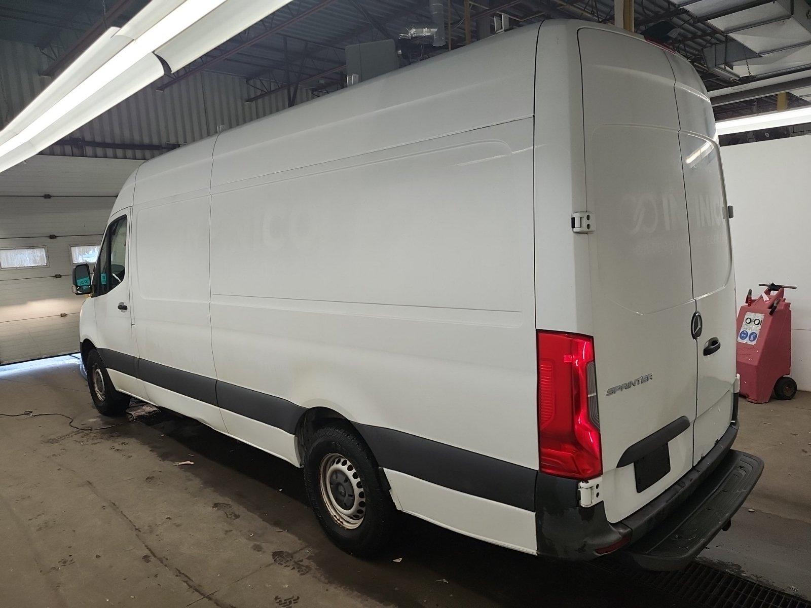 Mercedes-Benz Sprinter 2500 2019 - Image 11