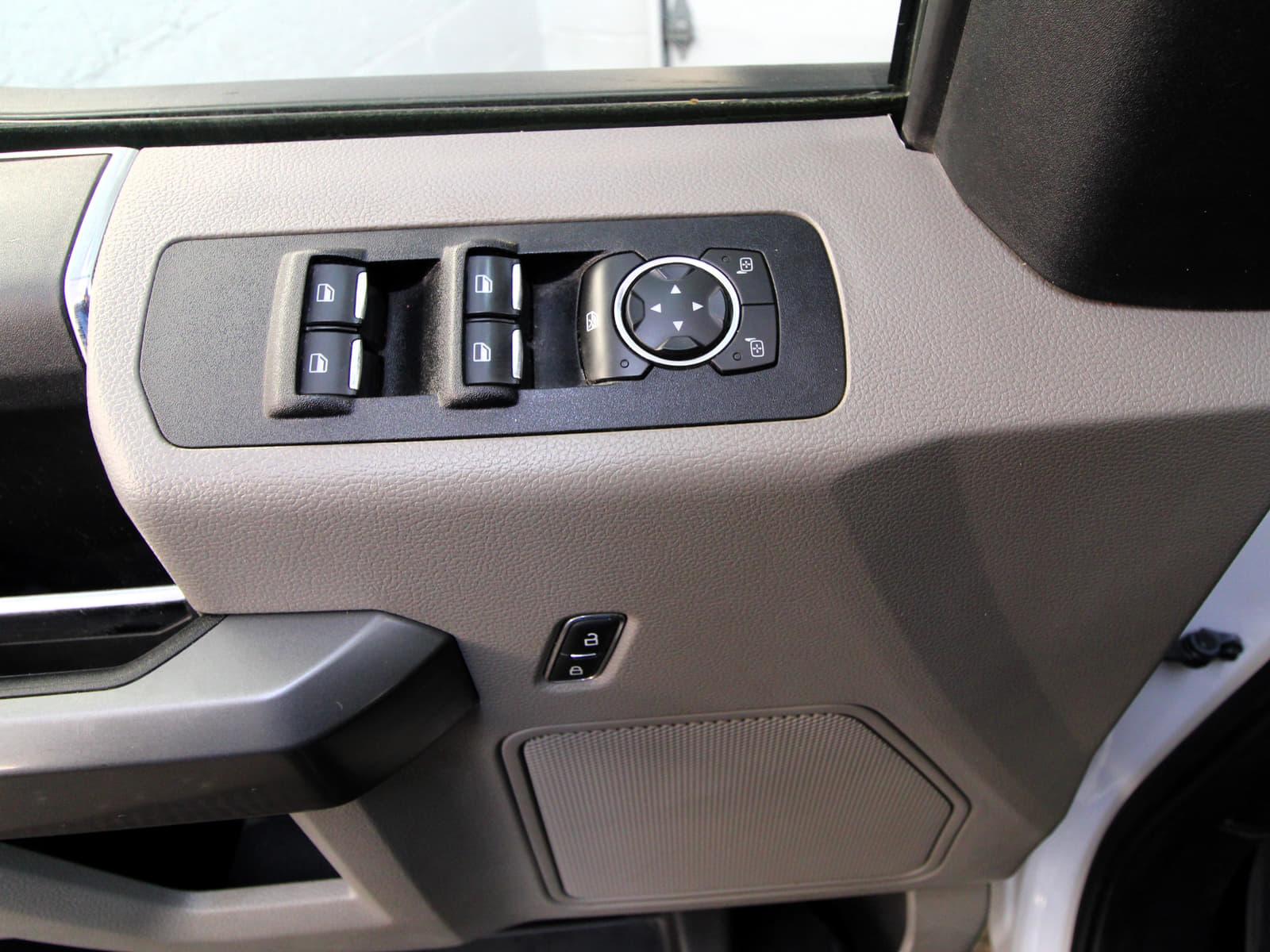 Ford F-150 2020 - Image 17