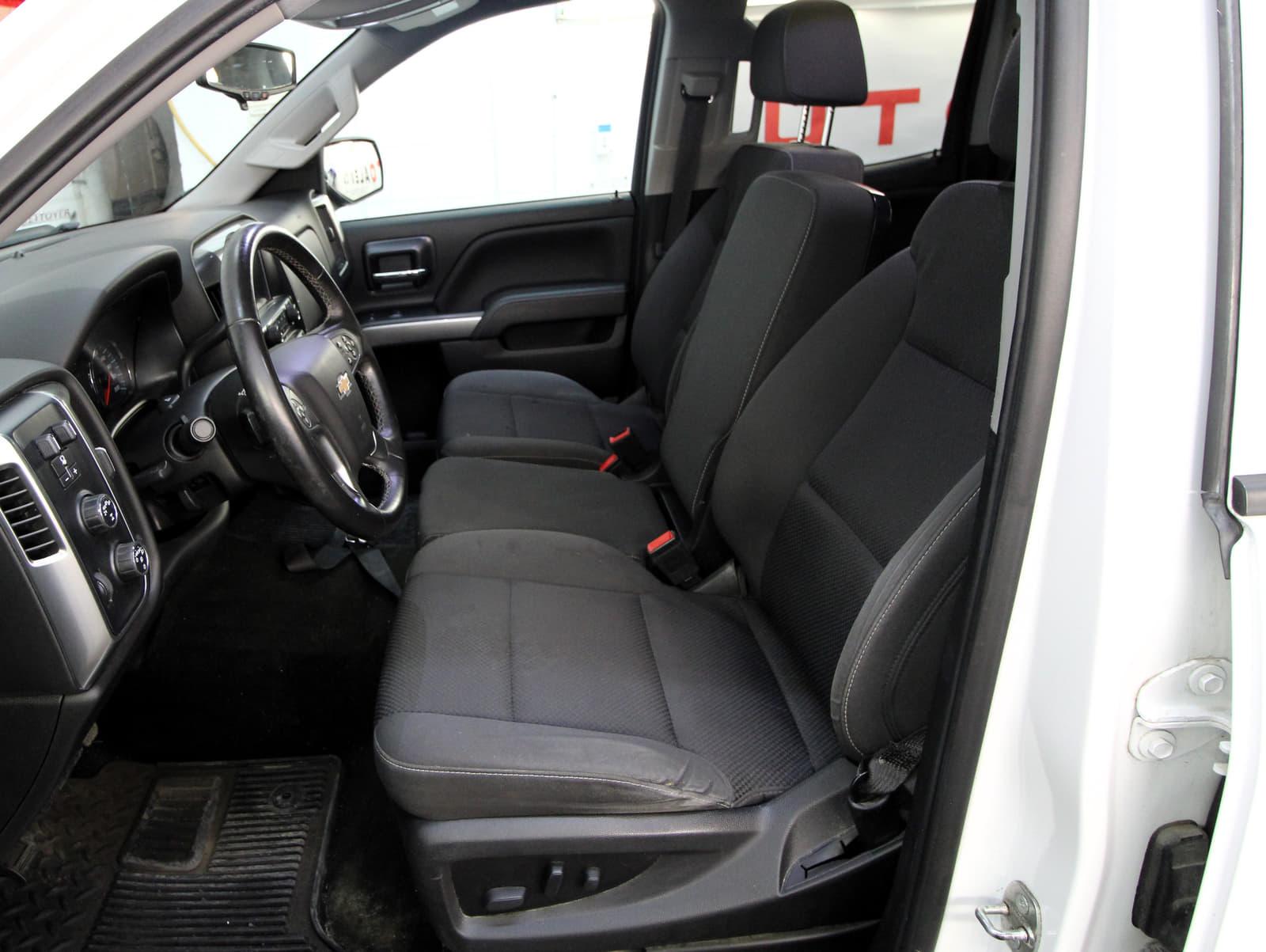 Chevrolet Silverado 1500 2018 - Image 14