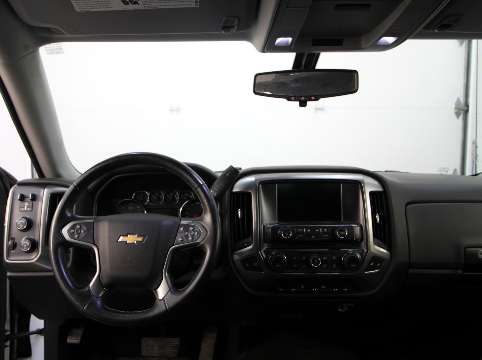 Chevrolet Silverado 1500 2018 - Image 8