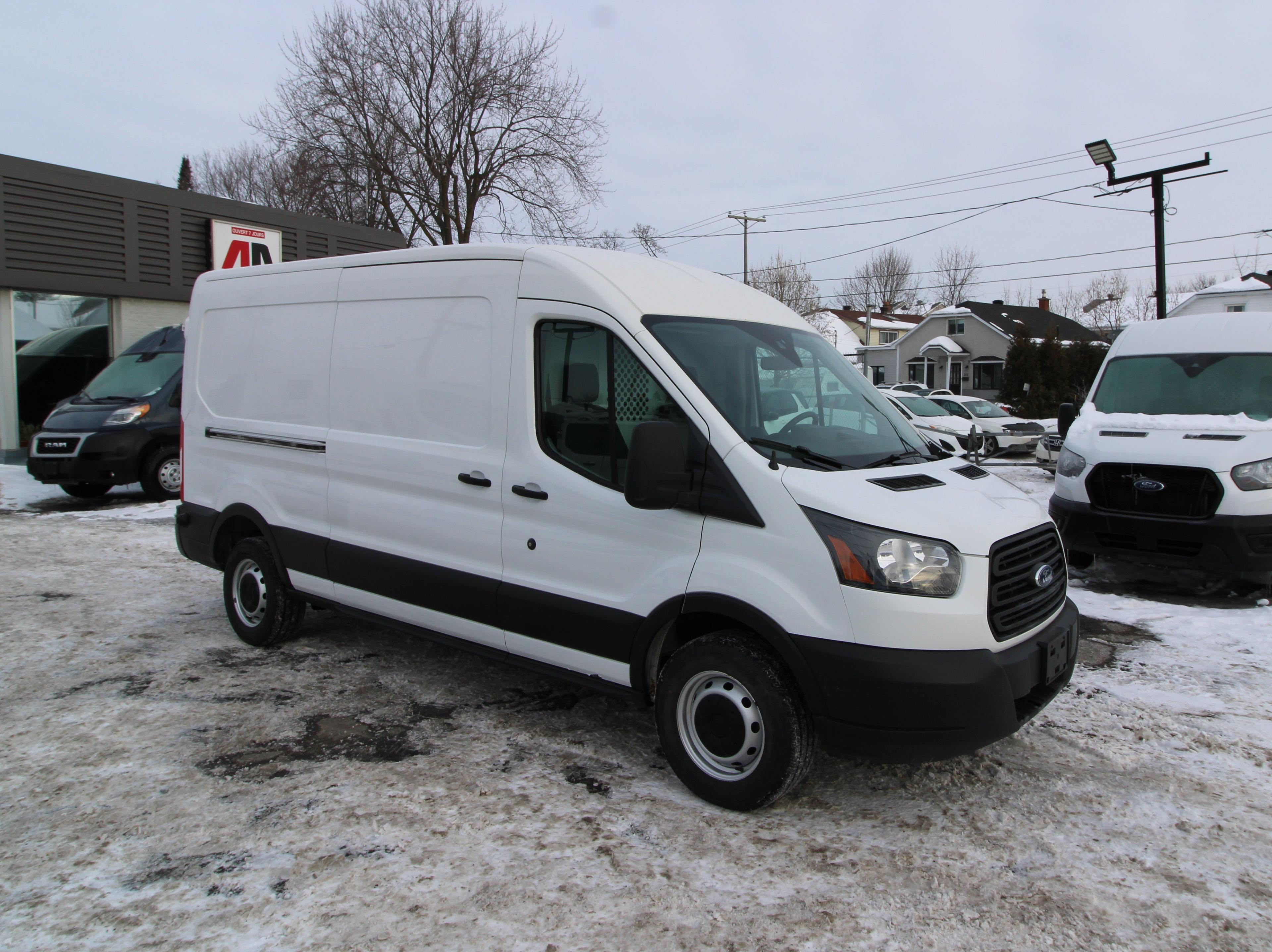 Ford Transit-250 2019 - Image 3