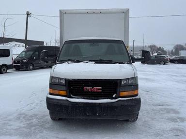 GMC Savana Cutaway 2020 - Thumbnail 12