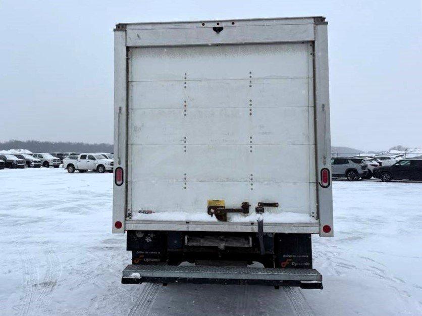 GMC Savana Cutaway 2020 - Image 13