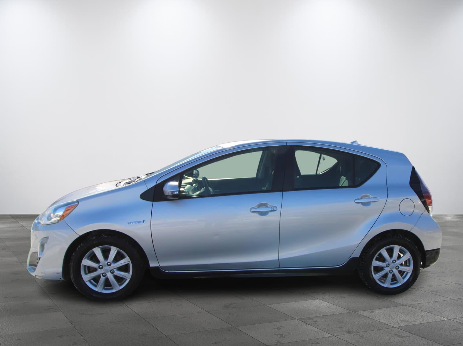 Toyota Prius c 2017 - Image 7