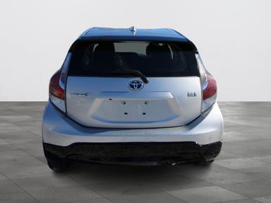 Toyota Prius c 2017 - Thumbnail 14