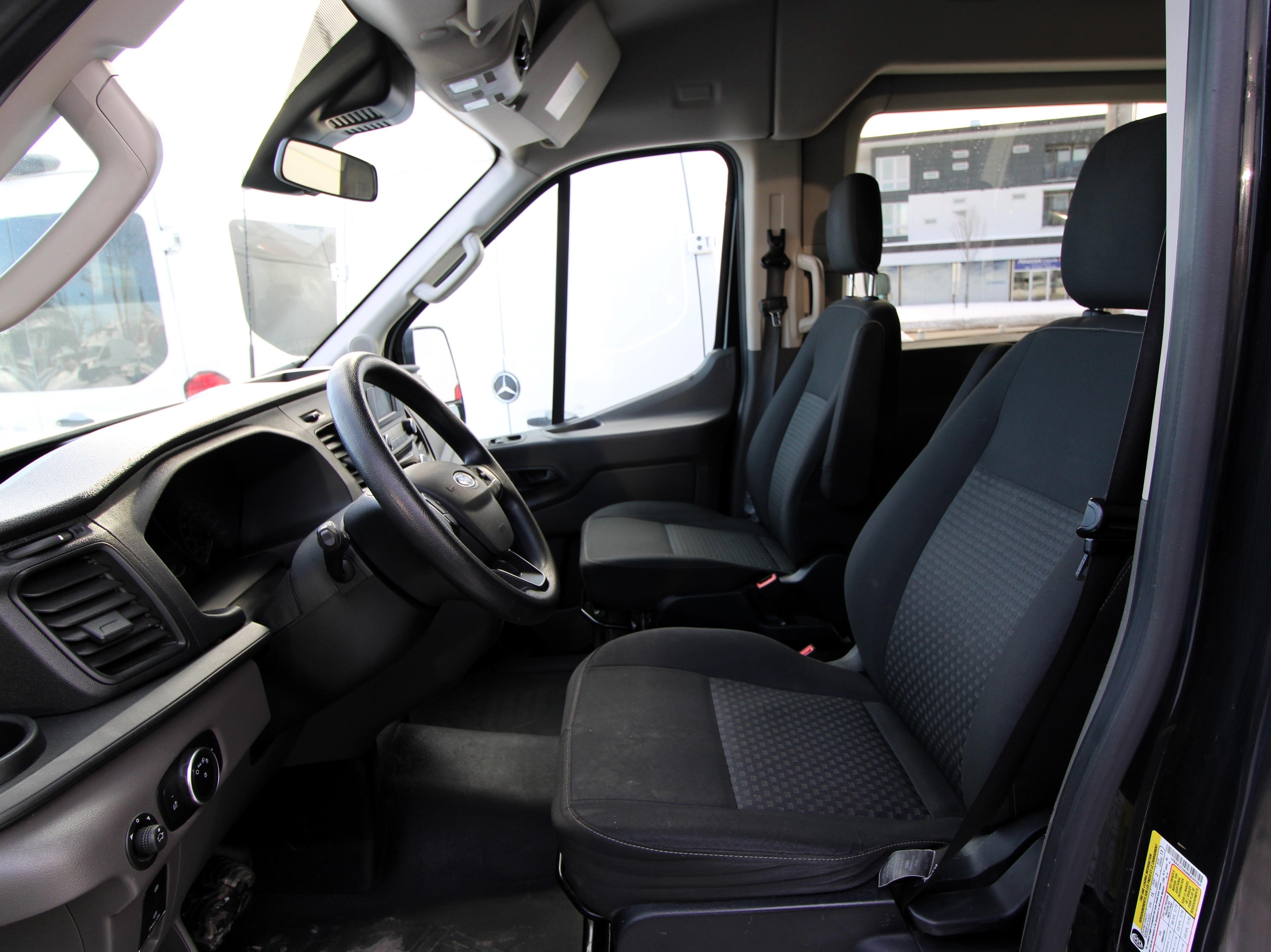 Ford Transit-350 Passenger Van 2021 - Image 11