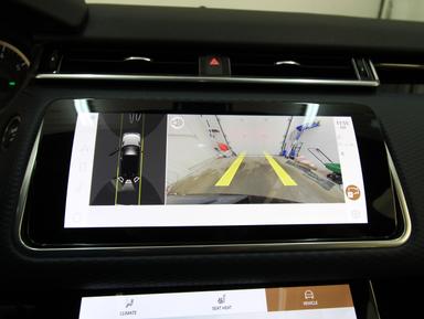 Land Rover Range Rover Velar 2023 - Thumbnail 6