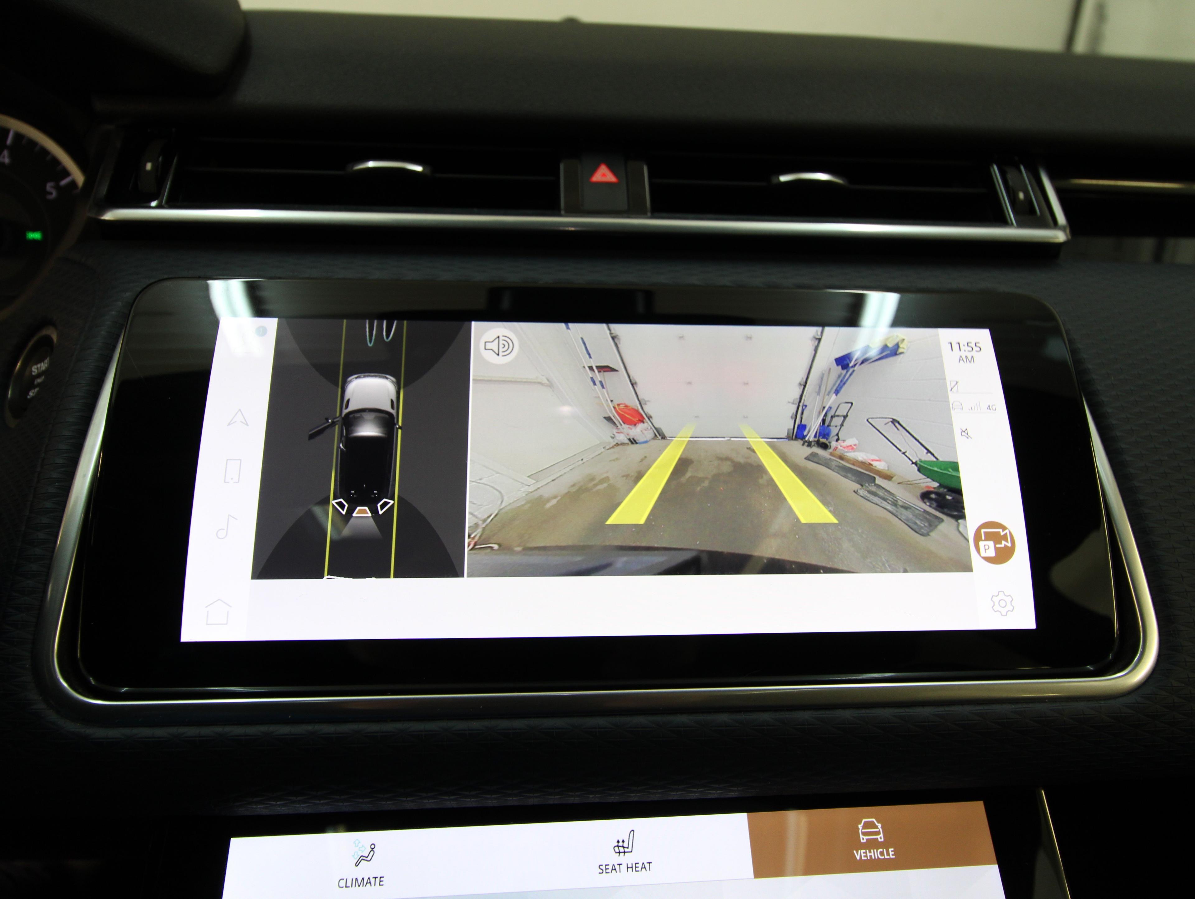 Land Rover Range Rover Velar 2023 - Image 6