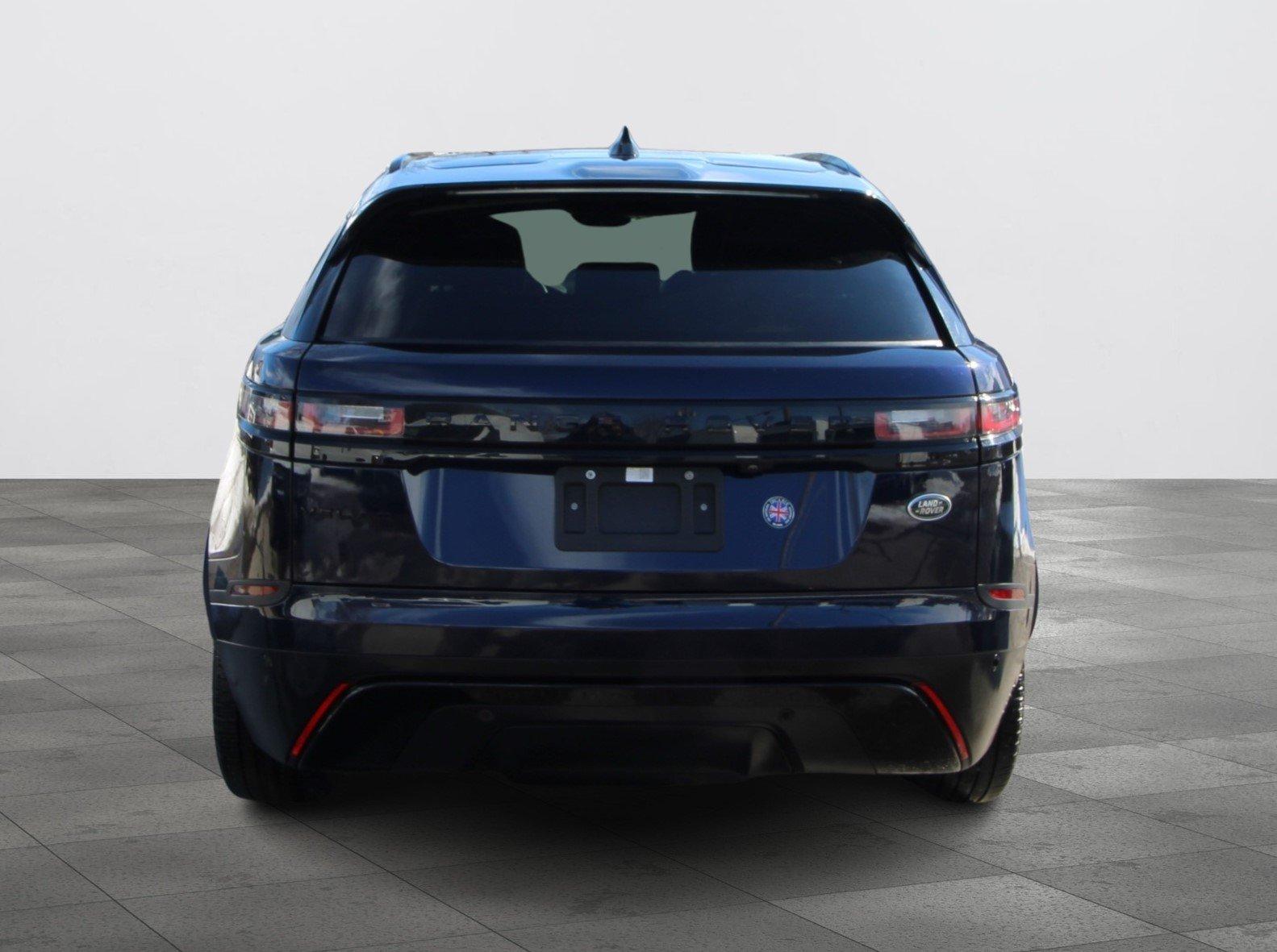 Land Rover Range Rover Velar 2023 - Image 18