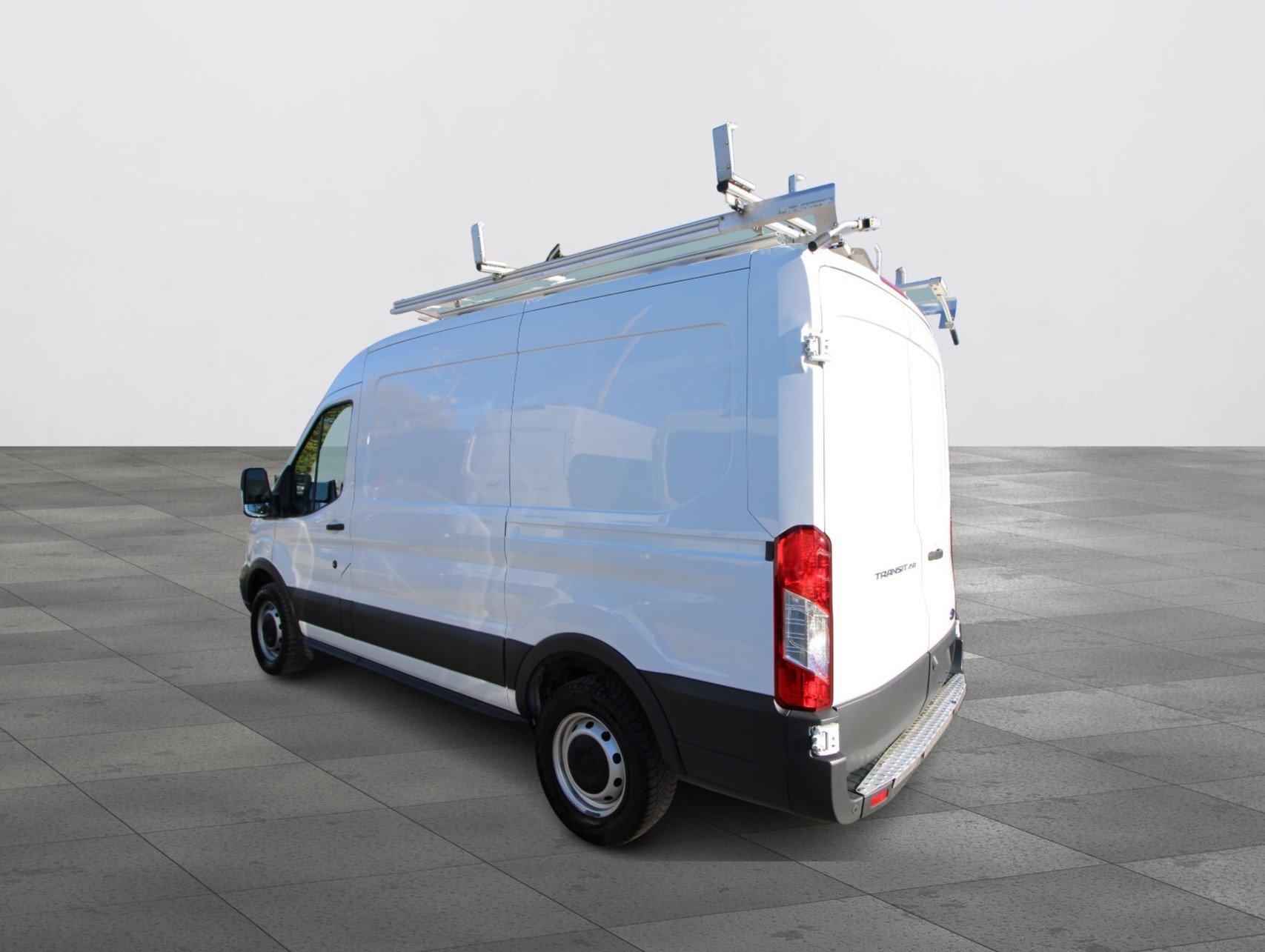Ford Transit Cargo Van 2016 - Image 12
