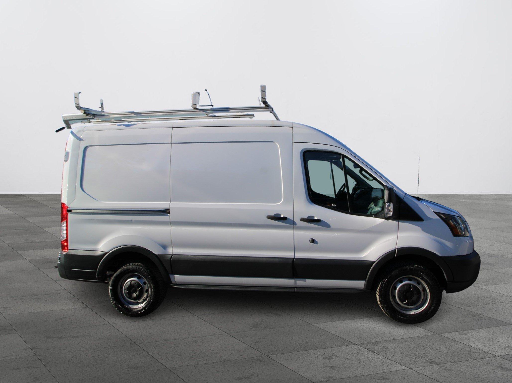 Ford Transit Cargo Van 2016 - Image 6