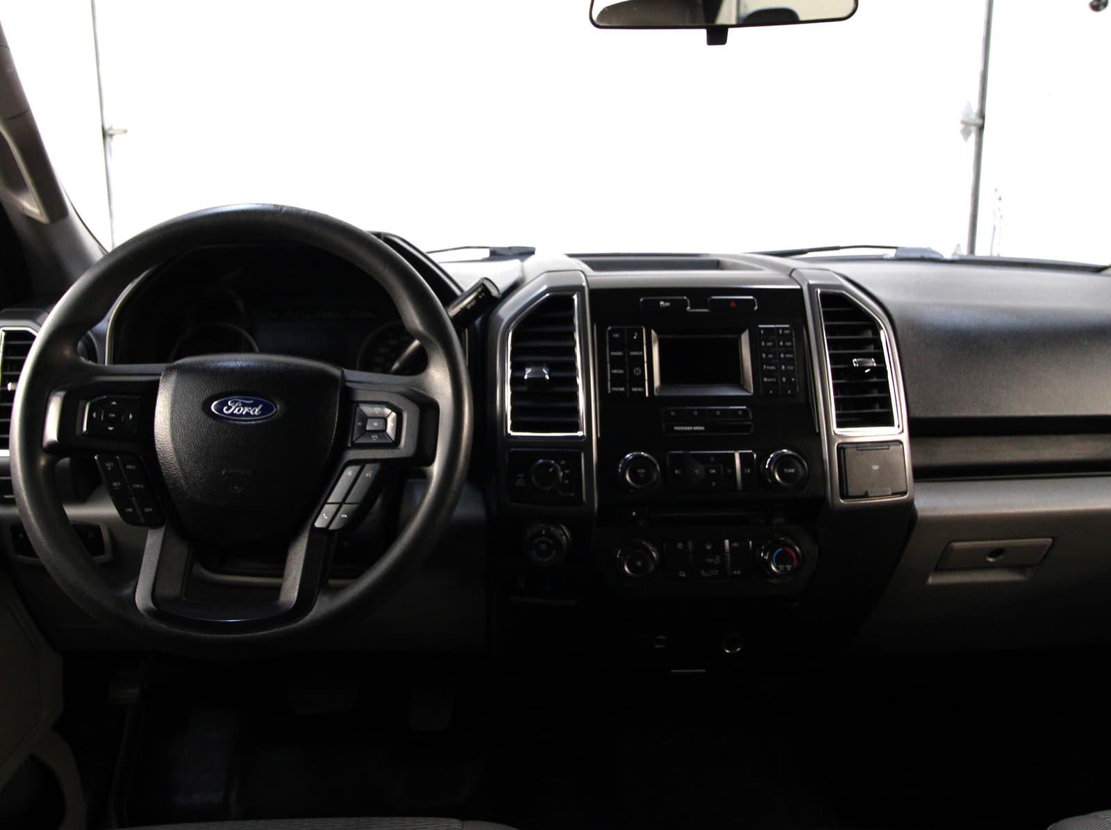 Ford F-150 2016 - Image 12