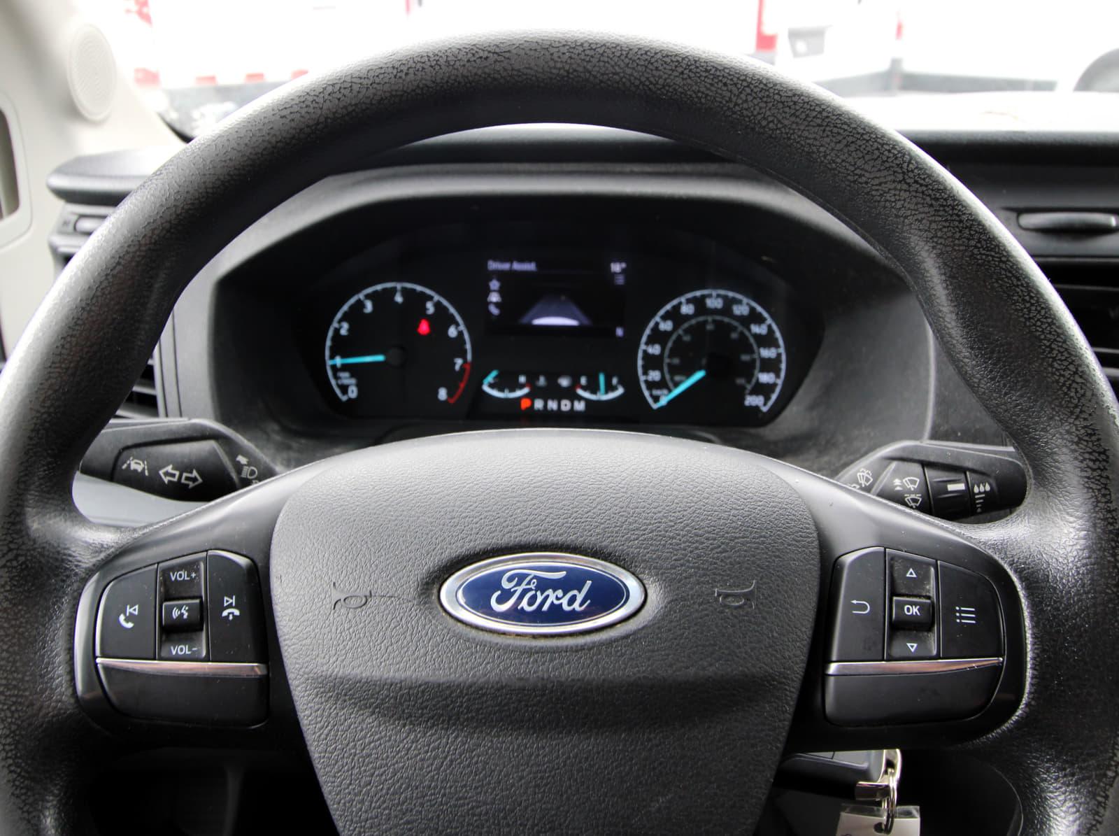 Ford Transit-250 Cargo Van 2021 - Image 6