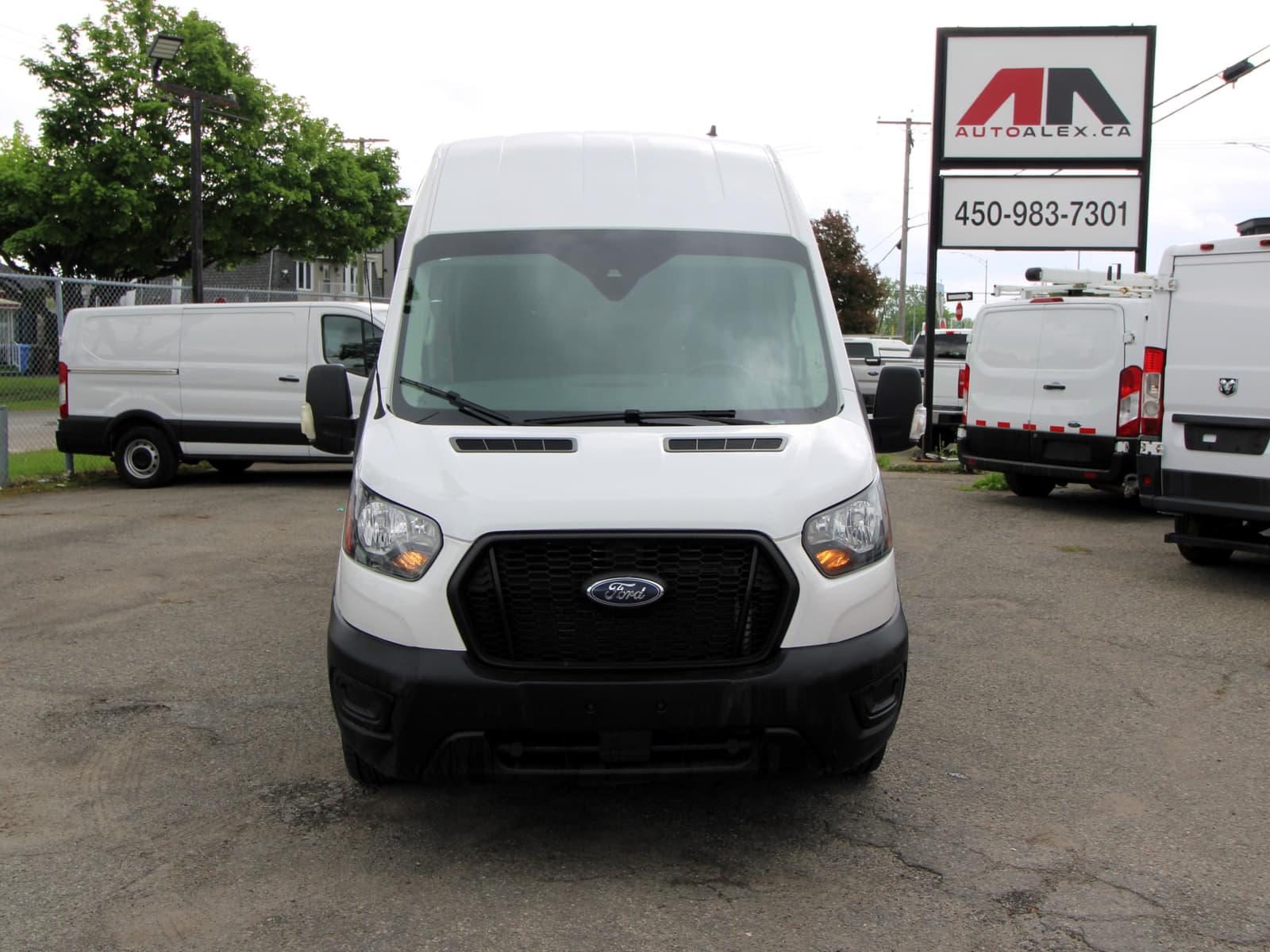 Ford Transit-250 Cargo Van 2021 - Image 13