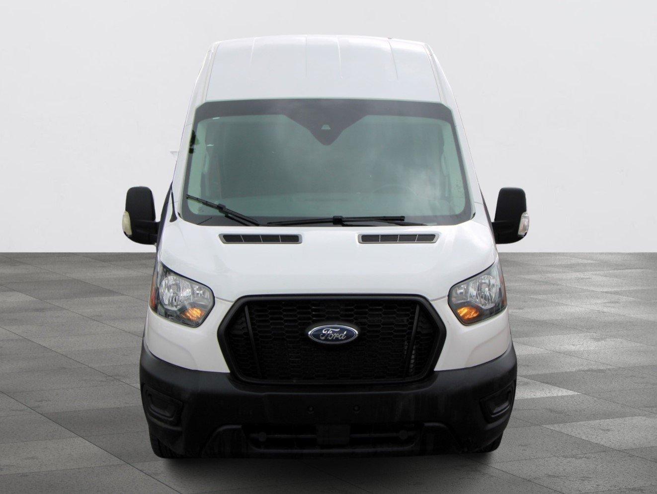 Ford Transit-250 Cargo Van 2021 - Image 15