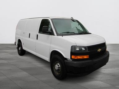 Chevrolet Express Cargo Van 2019 - Thumbnail 1