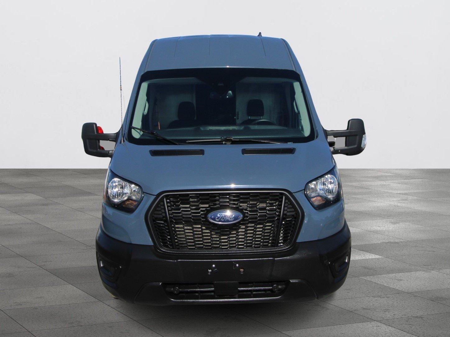 Ford Transit Cargo Van 2021 - Image 13