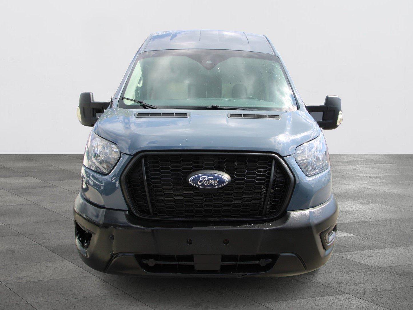 Ford Transit Cargo Van 2021 - Image 15