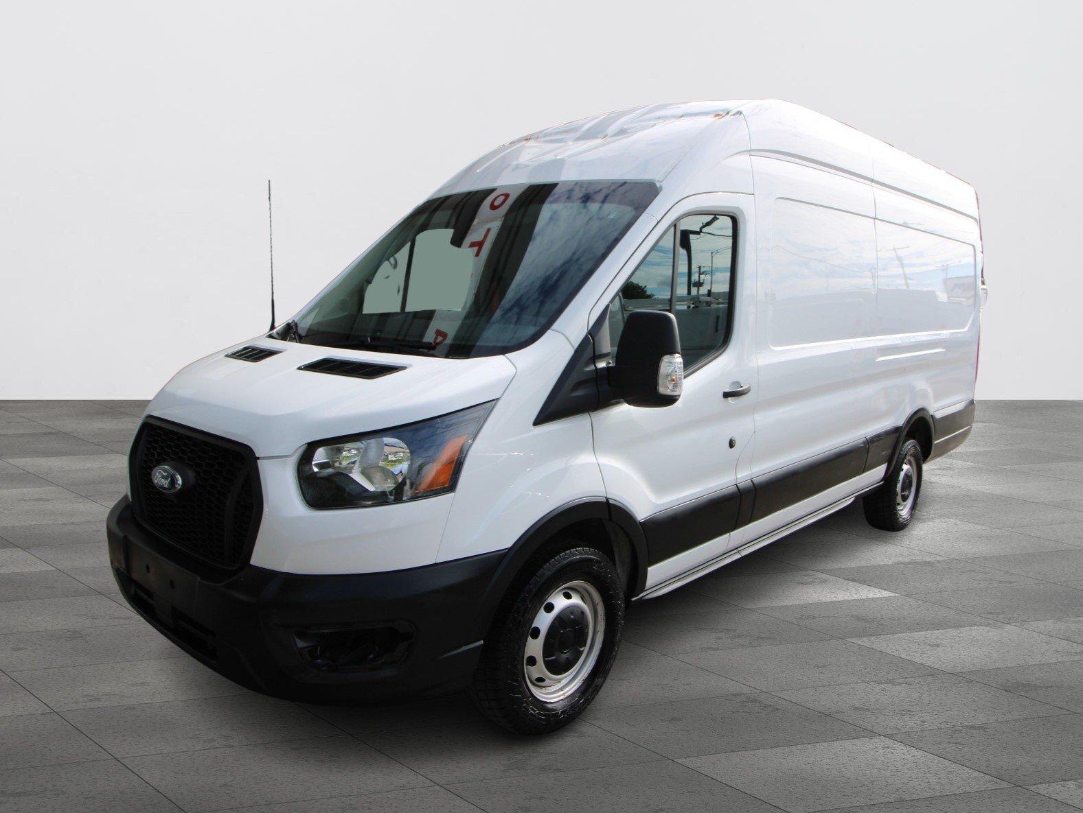Ford Transit Cargo Van 2021 - Image 3