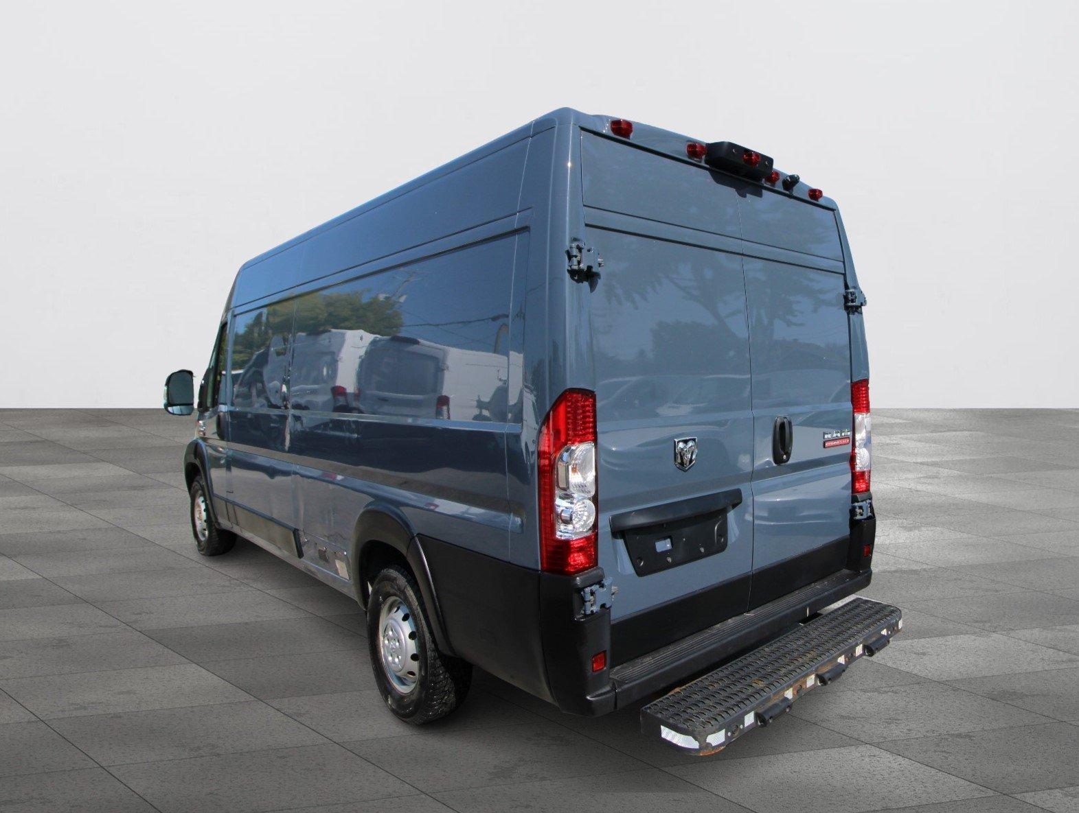 Ram ProMaster Cargo Van 2021 - Image 12