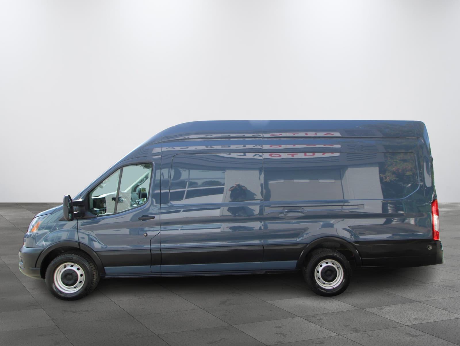 Ford Transit Cargo Van 2021 - Image 7