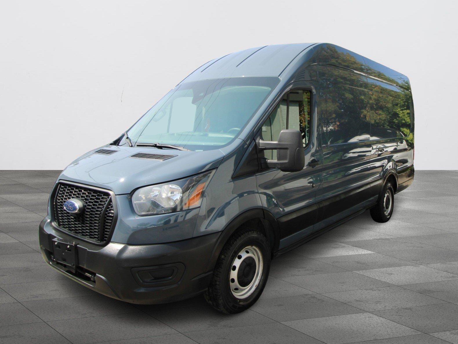 Ford Transit Cargo Van 2021 - Image 3