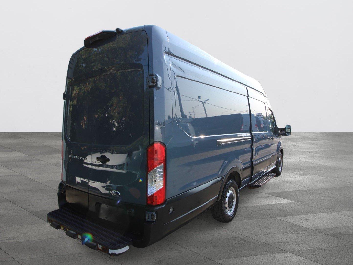 Ford Transit Cargo Van 2021 - Image 9