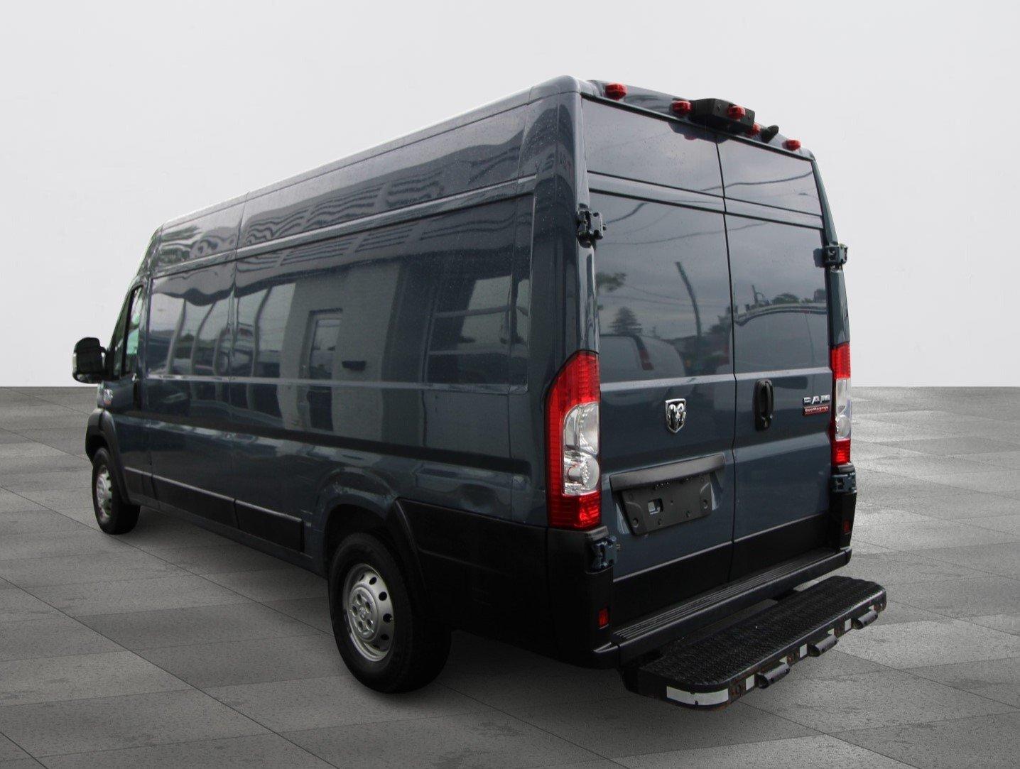 Ram ProMaster Cargo Van 2022 - Image 9