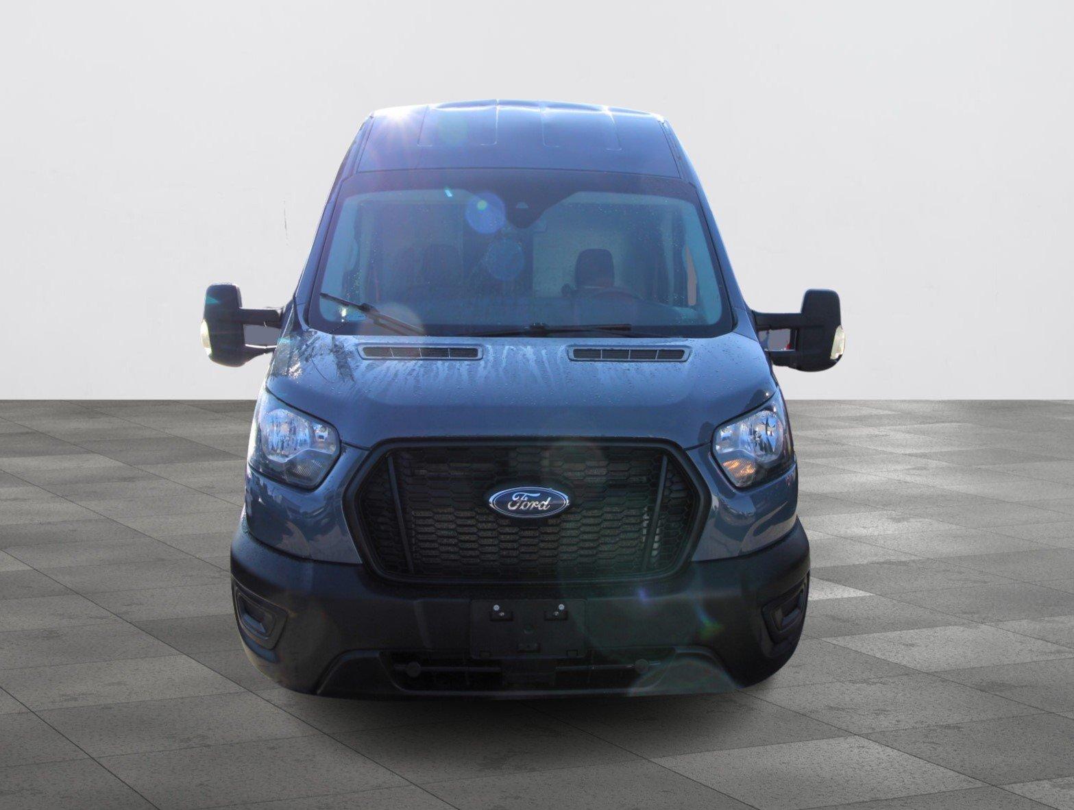 Ford Transit Cargo Van 2021 - Image 13