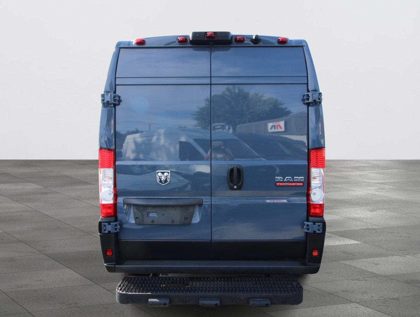 Ram ProMaster Cargo Van 2021 - Image 18