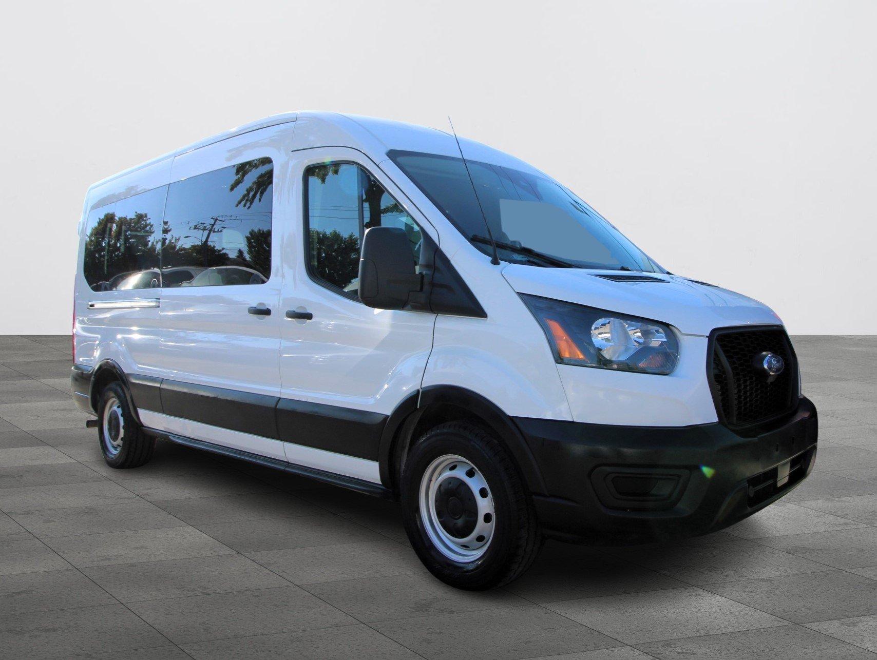 Ford Transit Passenger Wagon 2021 - Image 1