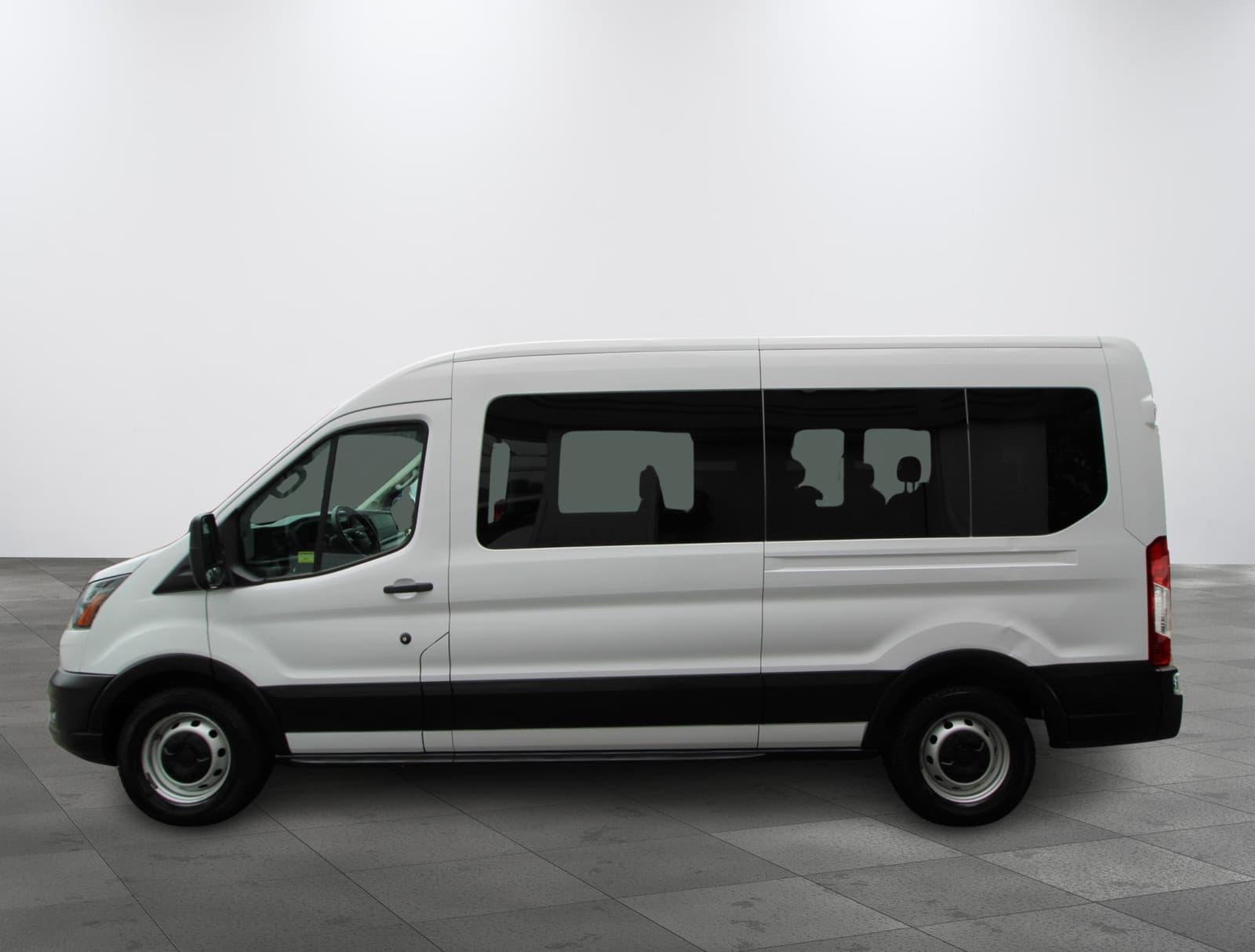 Ford Transit Passenger Wagon 2021 - Image 7