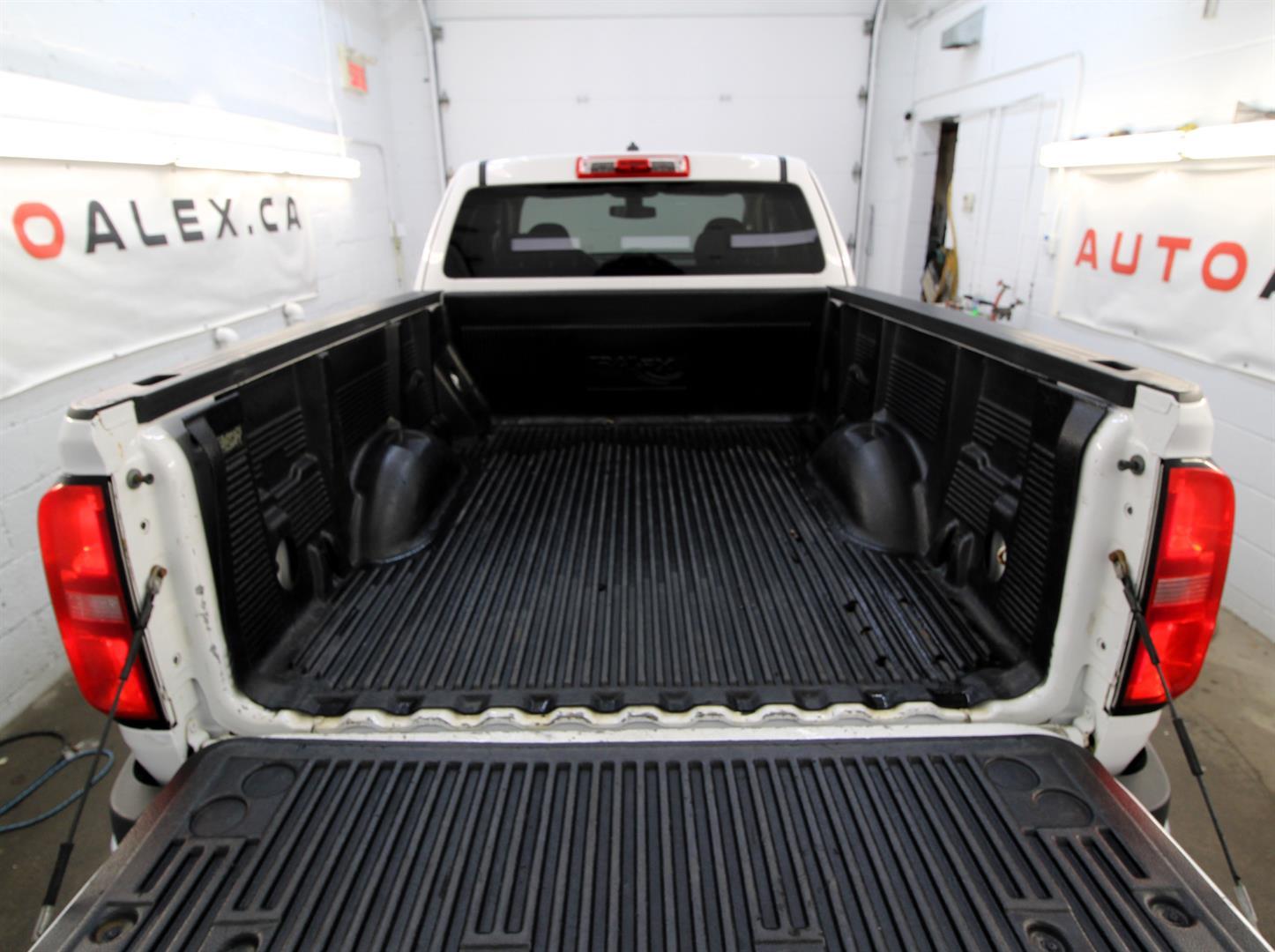 Chevrolet Colorado 2017 - Image 10