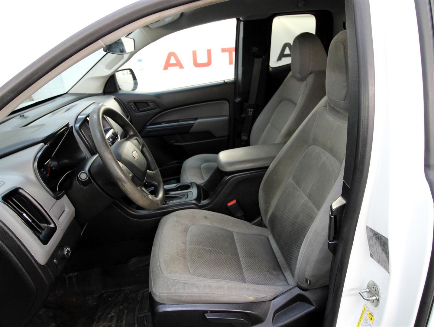 Chevrolet Colorado 2017 - Image 12